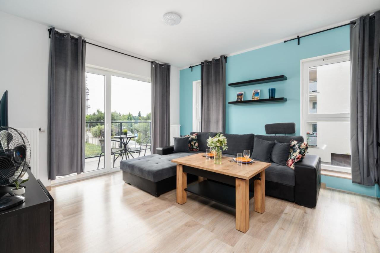 Modern Apartment With Balcony & Free Garage Poznan By Noclegi Renters Exterior foto